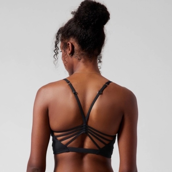 NWT! Athleta Black Ventura Crop Bikini Top D-DD - Multiple Sizes 💙
